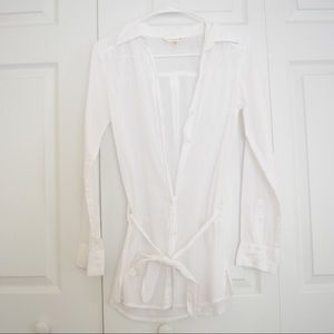 Aeropostale classic white cotton button down shirt